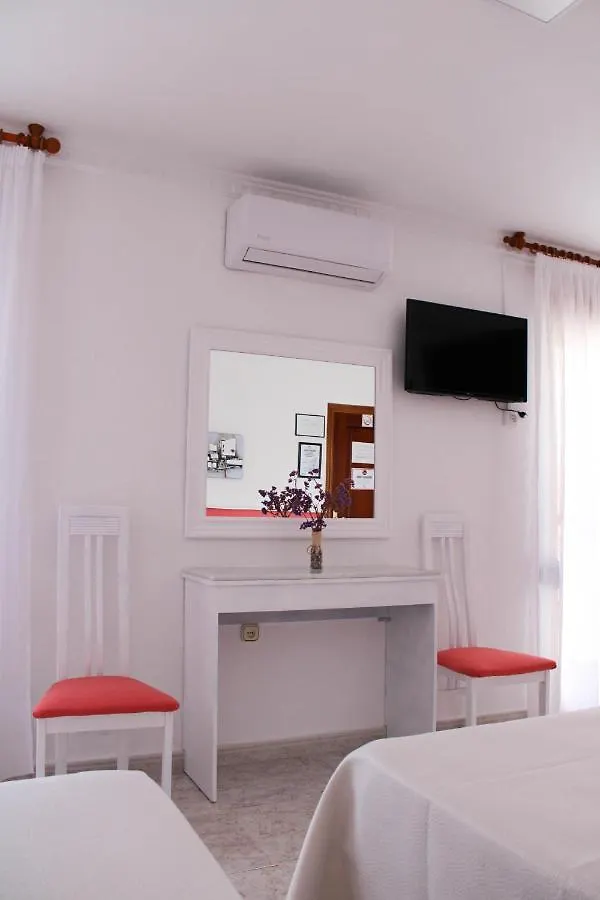 Guest house Hostal Las Dunas Cabo De Gata