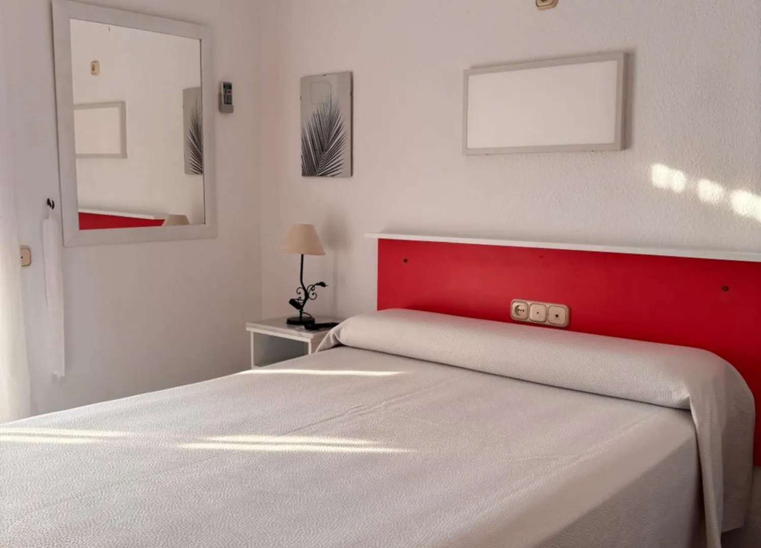 Guest house Hostal Las Dunas Cabo De Gata Spain