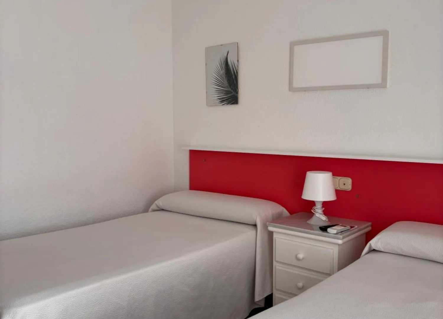 Hostal Las Dunas Cabo De Gata Guest house